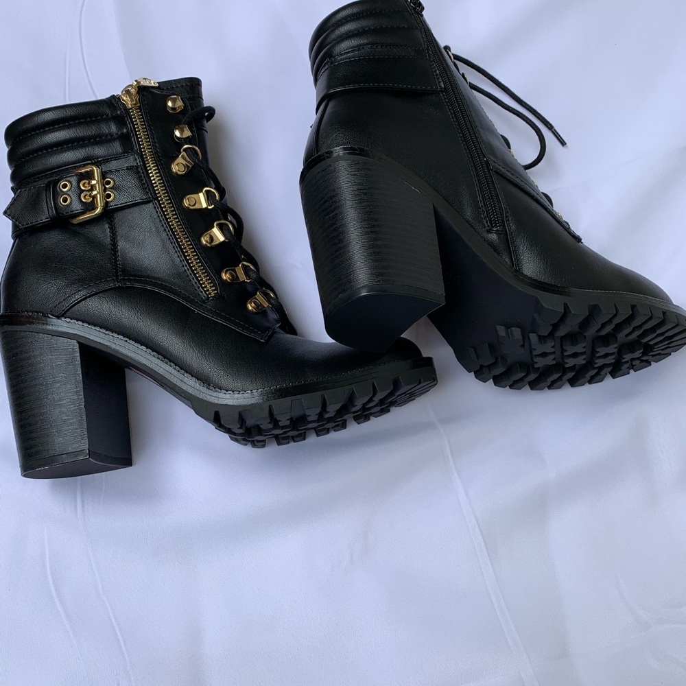 Jaylee Lace up boots - Picture 3 of 4